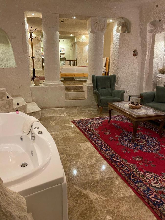 Abu Hayat Cave Suites Ortahisar Exterior foto