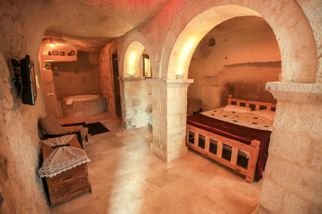Abu Hayat Cave Suites Ortahisar Exterior foto